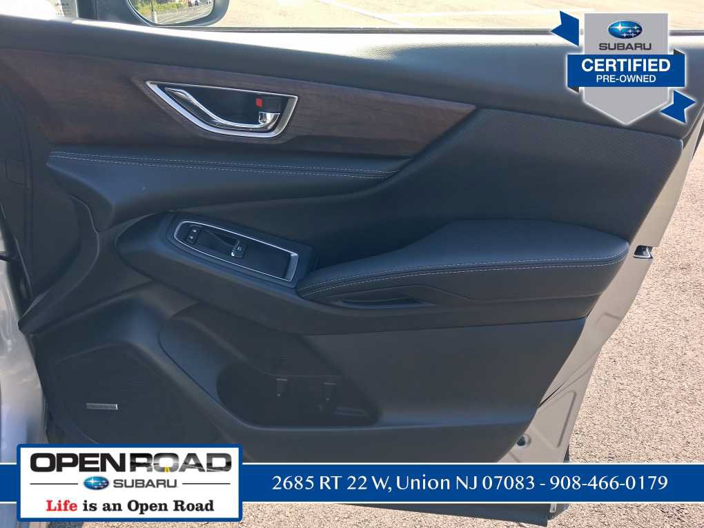 Used 2023 Subaru Ascent Touring AWD/4WD image 16
