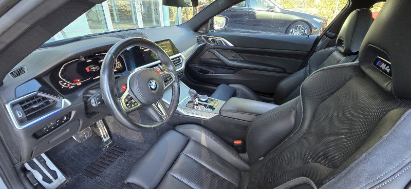 Used 2021 BMW M4 Competition w/ Executive Package image 3
