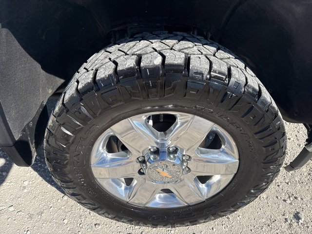 Used 2022 Chevrolet Silverado 2500 LTZ image 30