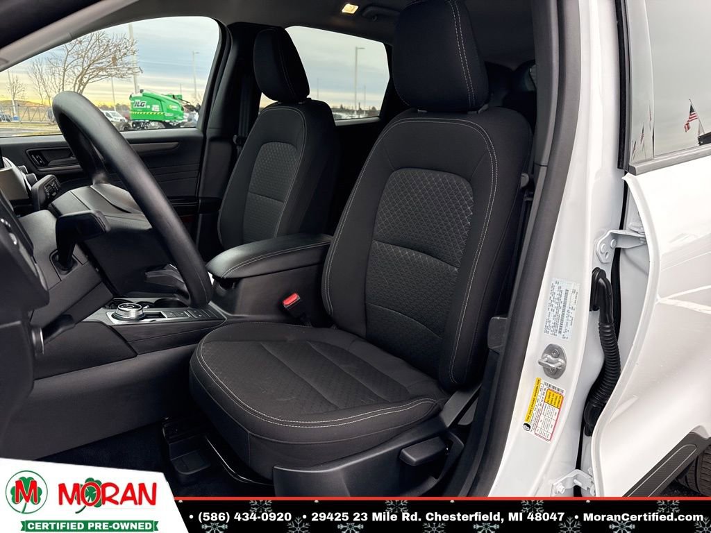 Used 2025 Ford Escape Active image 11