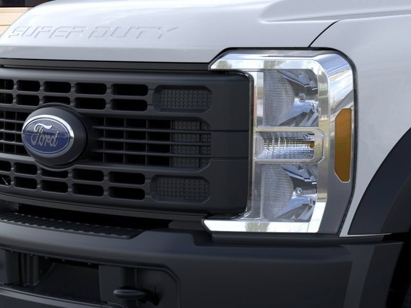 New 2025 Ford F450 XL AWD/4WD image 17