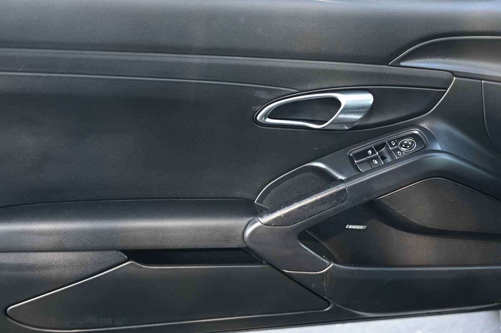 Used 2013 Porsche Boxster image 24