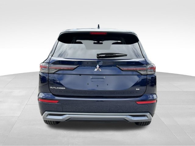 New 2026 Mitsubishi Outlander SE FWD image 4