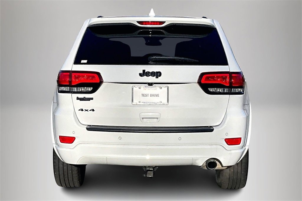 Used 2021 Jeep Grand Cherokee Laredo X image 7