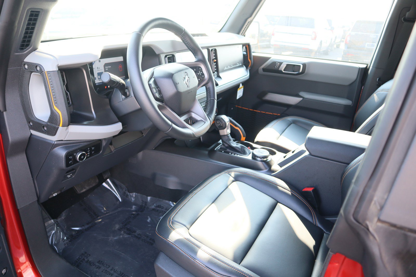 New 2023 Ford Bronco Badlands w/ Sasquatch Package AWD/4WD image 11