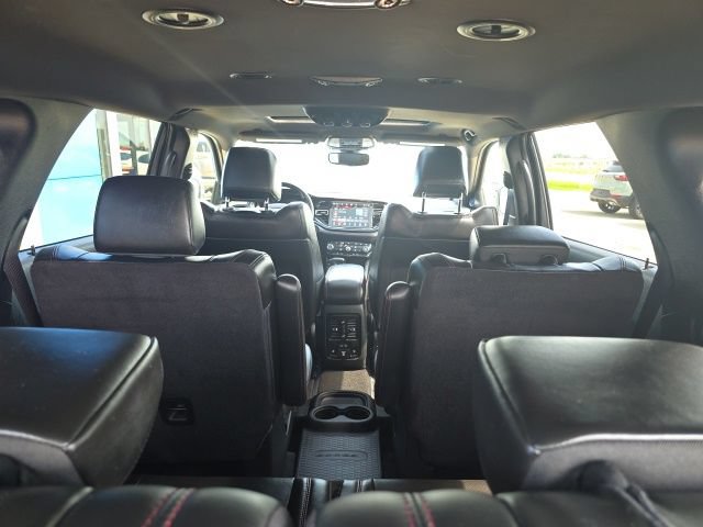 Used 2021 Dodge Durango R/T w/ Blacktop Package AWD/4WD image 13