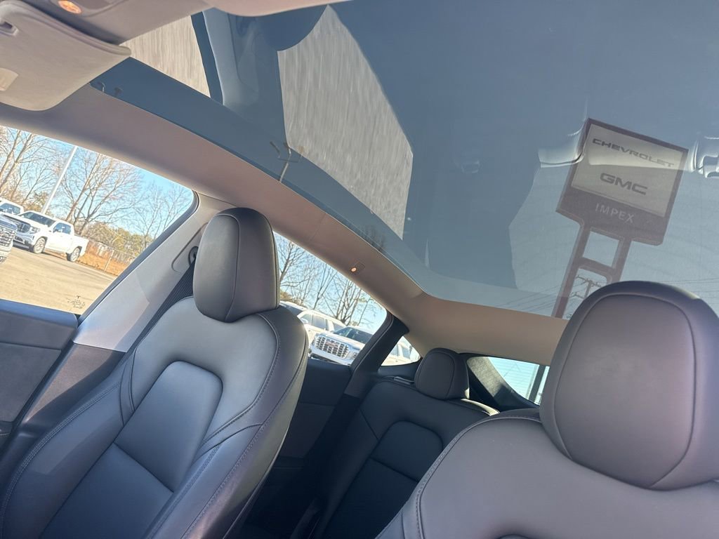 Used 2024 Tesla Model Y Long Range image 10