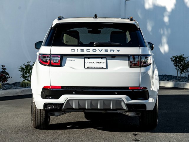 New 2025 Land Rover Discovery Sport S AWD/4WD image 8