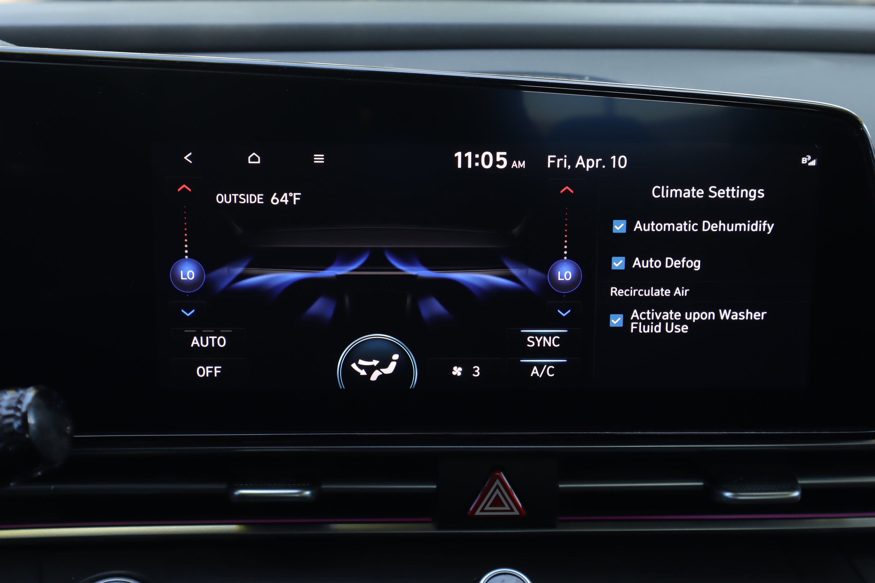 Used 2024 Hyundai Elantra Limited FWD image 16