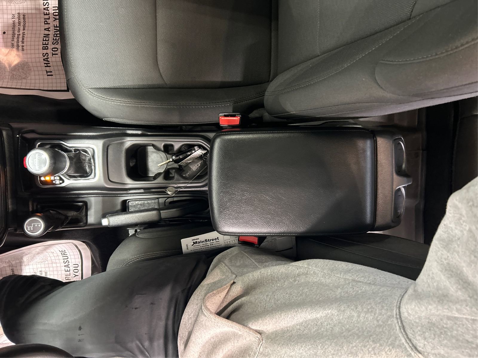 Used 2023 Jeep Gladiator Sport image 13