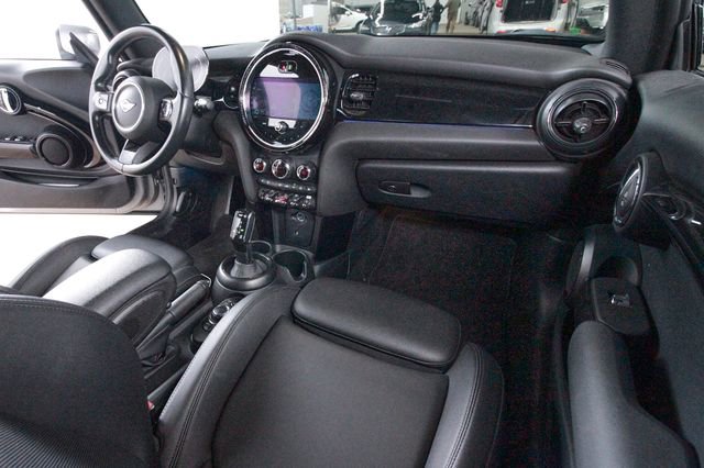 Used 2024 MINI Cooper S image 10