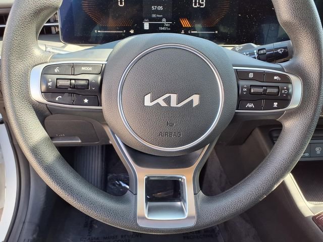 Used 2025 Kia K5 LXS FWD image 13