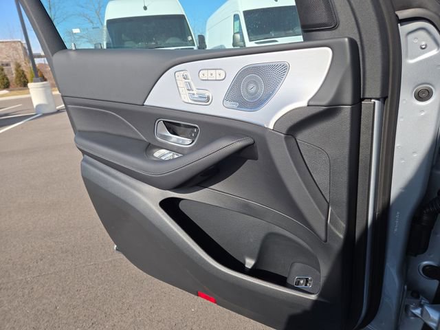 New 2026 Mercedes-Benz GLS 450 4MATIC image 23