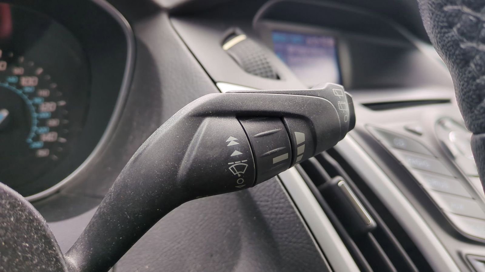 Used 2012 Ford Focus SE image 23