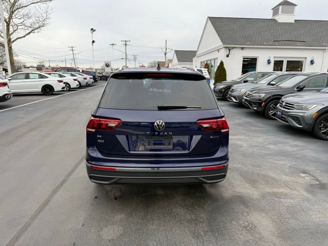 Certified 2023 Volkswagen Tiguan SE w/ Panoramic Sunroof Package image 6