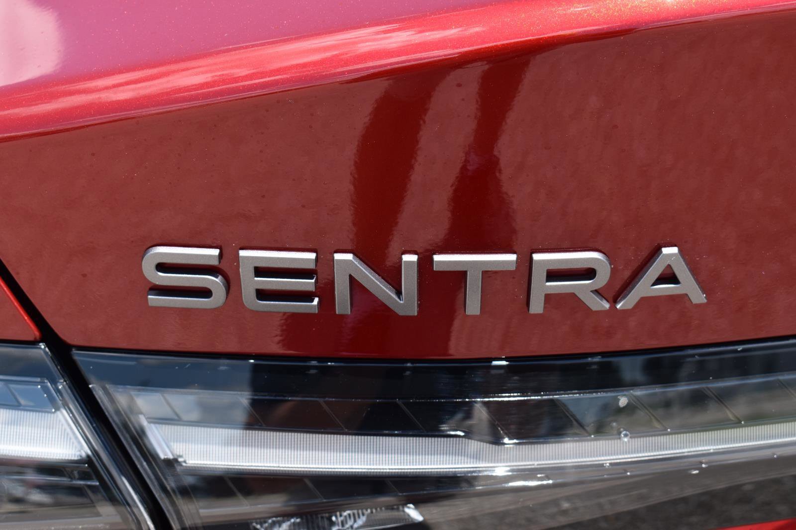 Used 2026 Nissan Sentra SV w/ SV Convenience Package FWD image 8