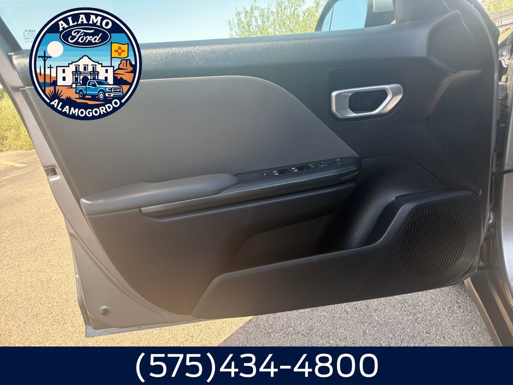 Used 2025 Kia K4 LXS FWD image 10