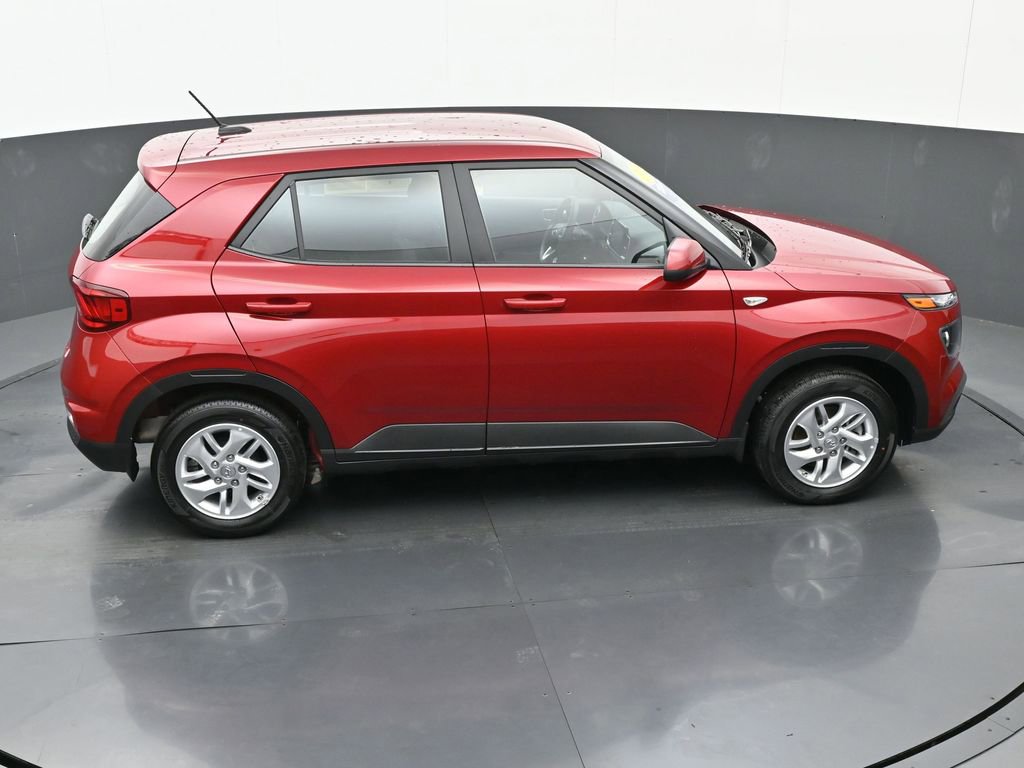 Certified 2025 Hyundai Venue SE image 26