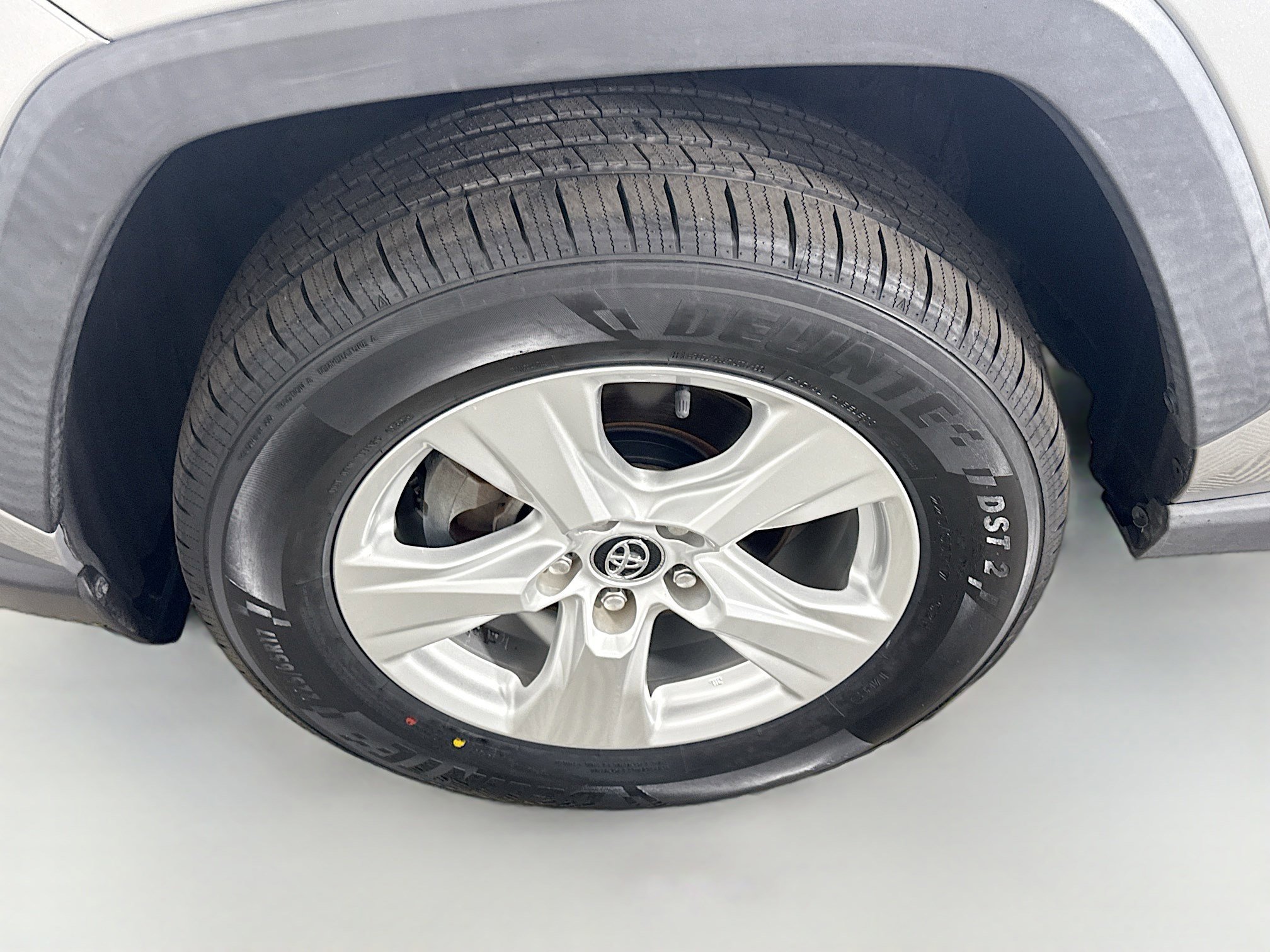 Used 2020 Toyota RAV4 XLE image 38