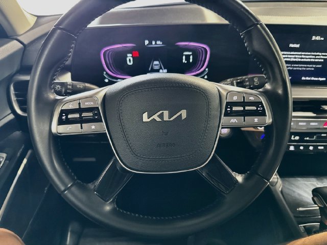 Certified 2024 Kia Telluride S w/ S Sunroof Package AWD/4WD image 18