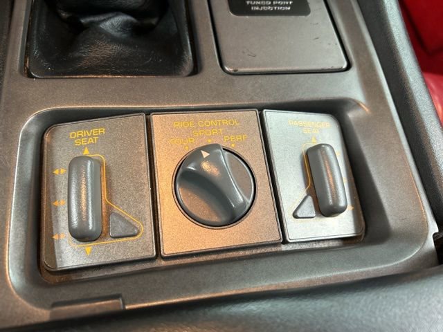 Used 1990 Chevrolet Corvette ZR-1 image 13