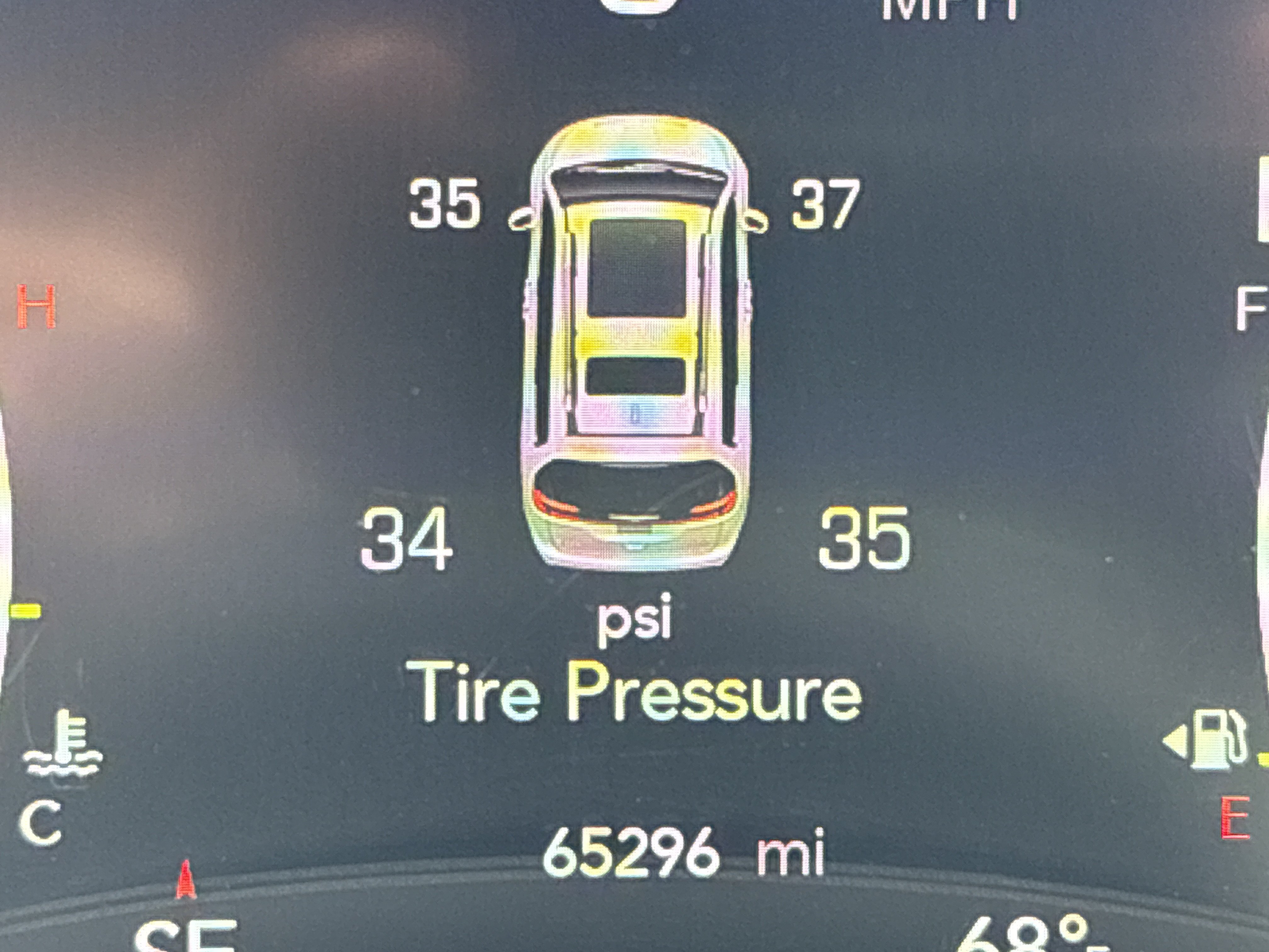 Used 2023 Chrysler Pacifica Touring-L FWD image 26