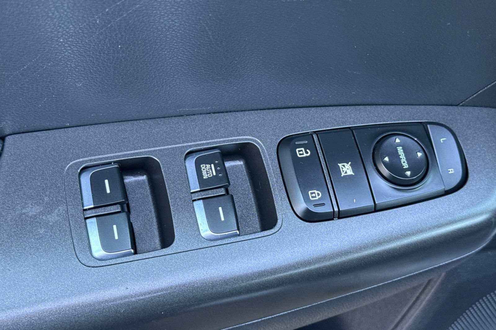 Used 2018 Kia Sportage LX FWD image 14