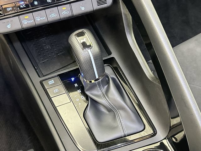 Used 2022 Hyundai Elantra N FWD image 16
