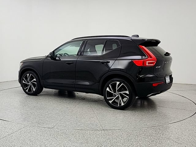 Used 2019 Volvo XC40 T5 R-Design AWD/4WD image 7