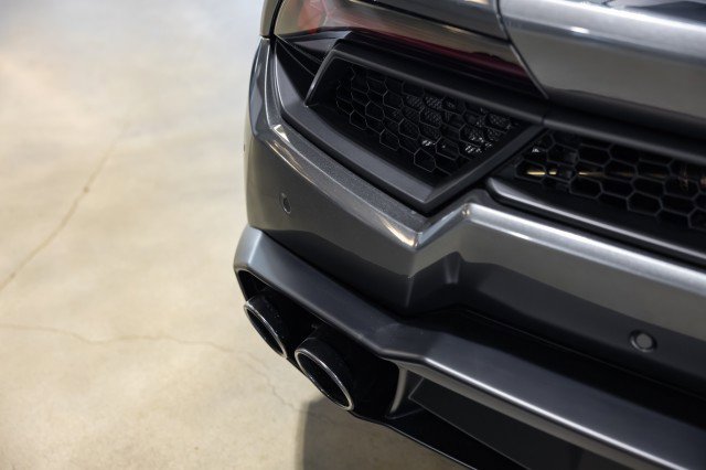 Used 2016 Lamborghini Huracan LP 580-2 image 14