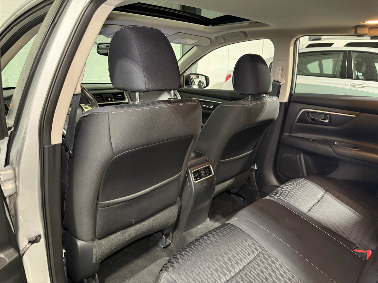 Used 2018 Nissan Altima 2.5 SV w/ 2.5 SV Technology Package image 32