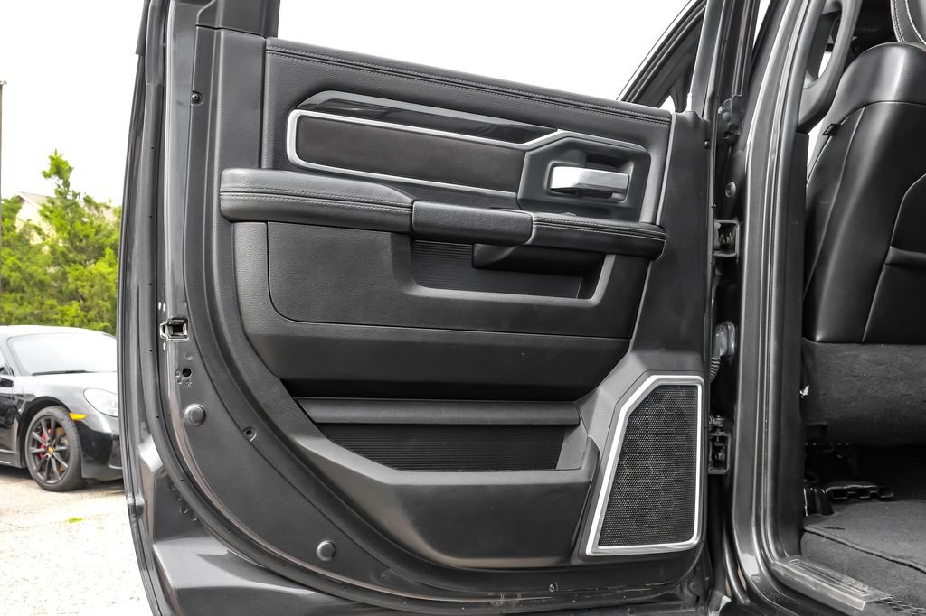 Used 2019 RAM 3500 Laramie AWD/4WD image 44