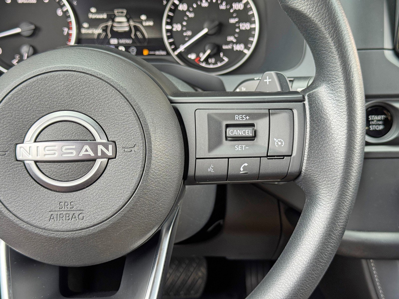 Used 2025 Nissan Pathfinder S FWD image 20