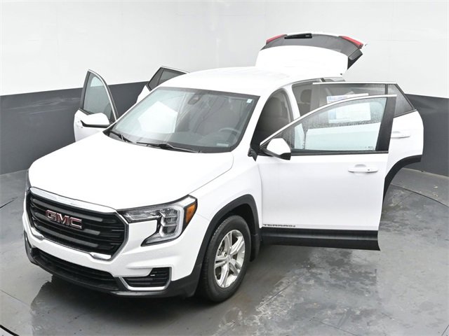 Used 2022 GMC Terrain SLE image 36