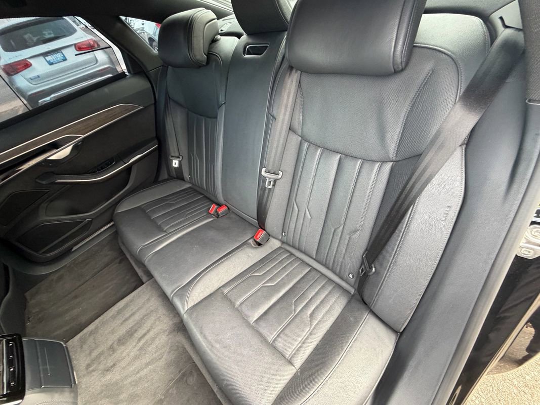 Used 2021 Audi A8 L 3.0T w/ Executive Plus Package image 13
