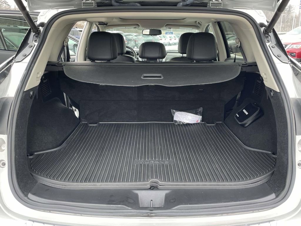 Used 2018 Nissan Murano Platinum w/ Cargo Package image 31