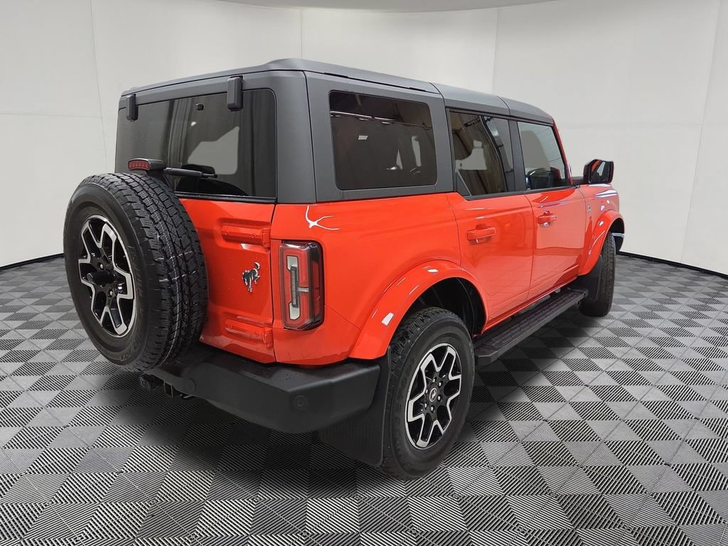Used 2024 Ford Bronco Outer Banks AWD/4WD image 4