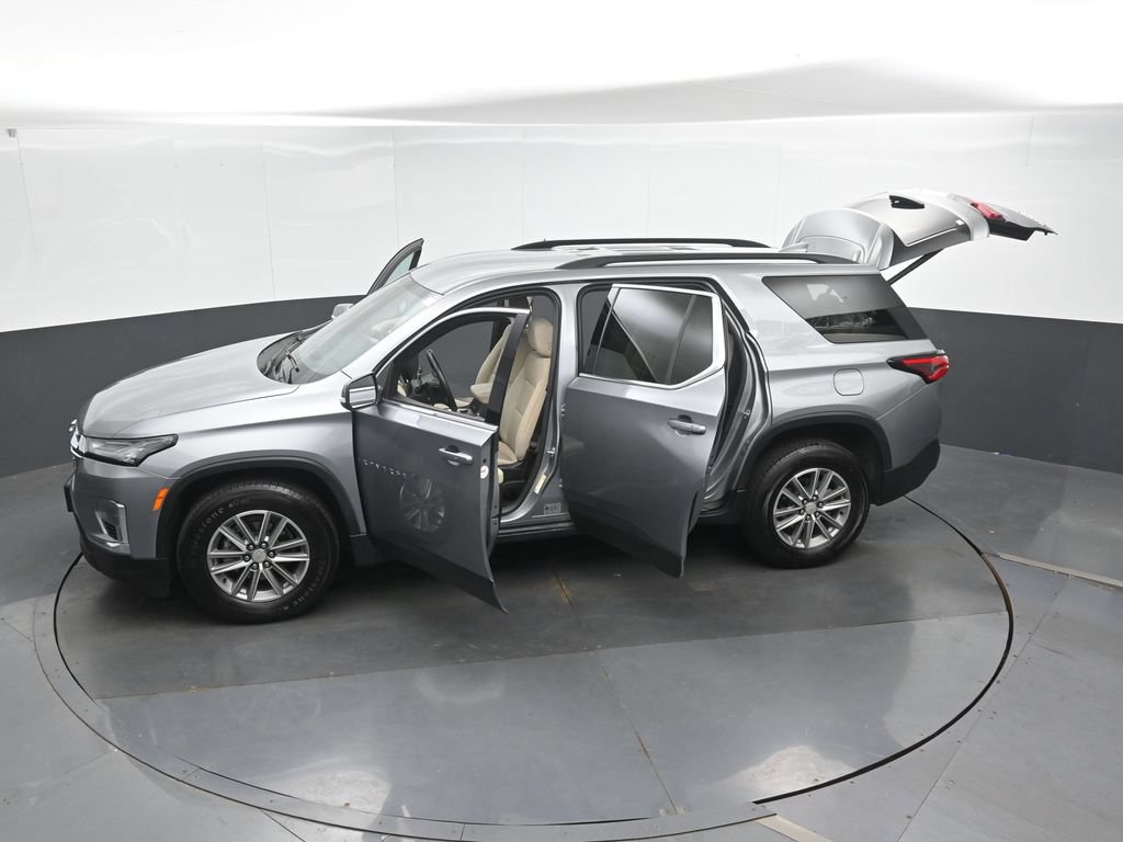 Used 2023 Chevrolet Traverse LT w/ LPO, Cargo Package AWD/4WD image 53