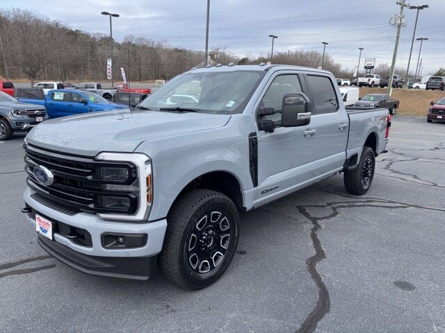New 2026 Ford F350 Platinum w/ FX4 Off-Road Package image 4