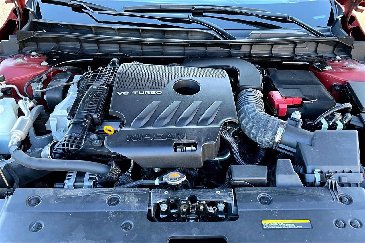 Used 2020 Nissan Altima 2.0 Platinum image 36