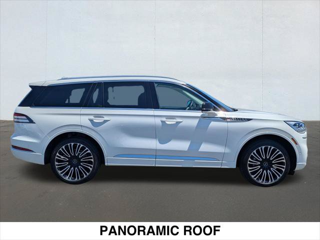 Certified 2023 Lincoln Aviator Black Label AWD/4WD image 6