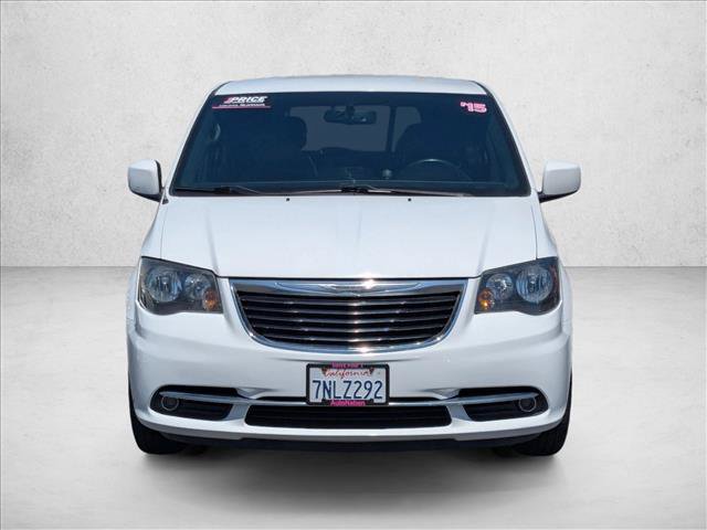 Used 2015 Chrysler Town & Country S w/ Driver Convenience Group FWD image 2