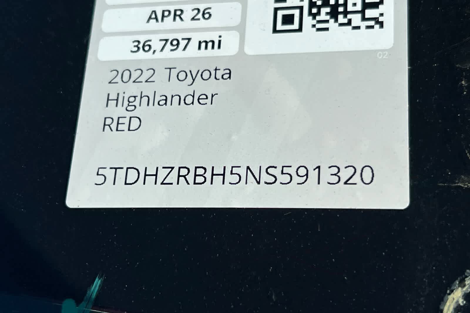Used 2022 Toyota Highlander XLE AWD/4WD image 23
