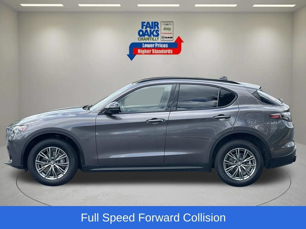 Used 2024 Alfa Romeo Stelvio Sprint AWD/4WD image 10