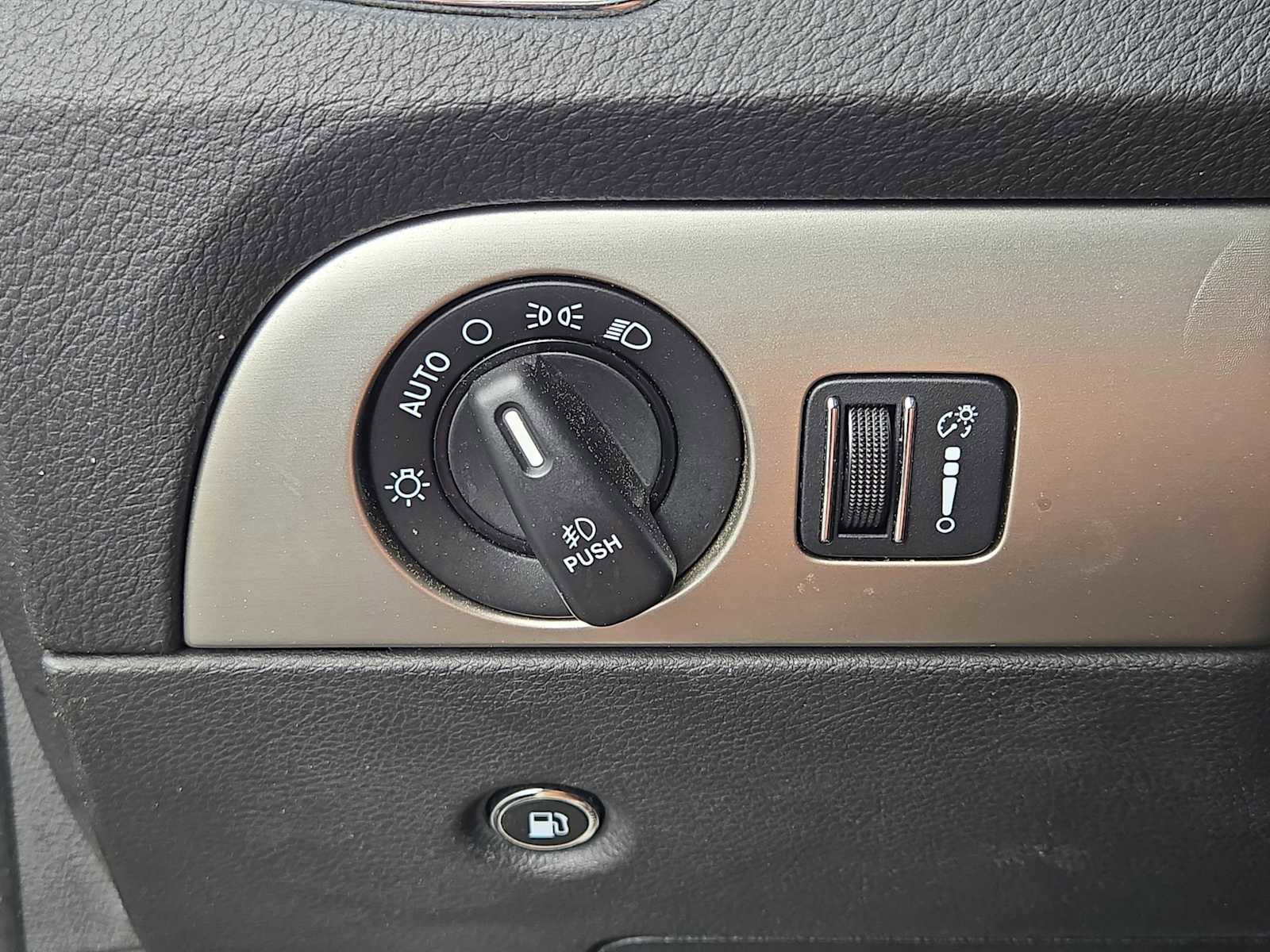 Used 2017 Dodge Durango GT w/ Nav & Power Liftgate Group image 23