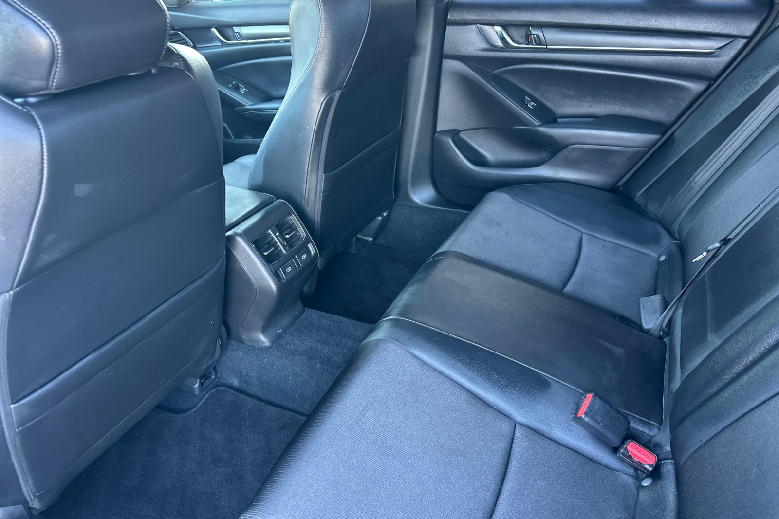 Certified 2022 Honda Accord Sport image 12