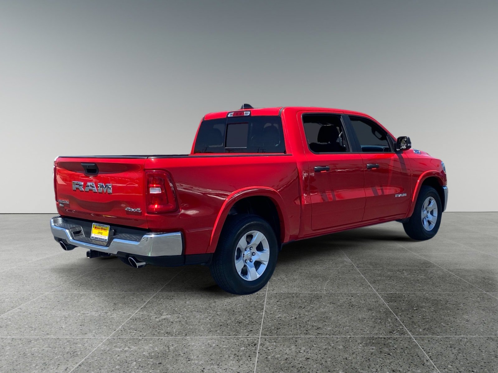 Used 2025 RAM 1500 Big Horn AWD/4WD image 5