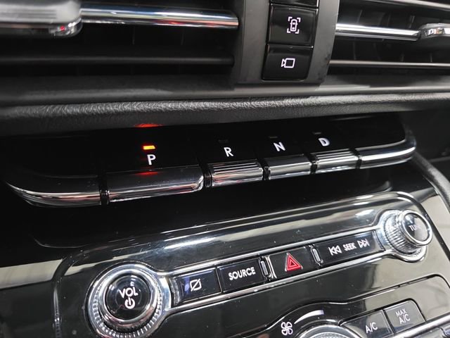 Used 2022 Lincoln Corsair AWD w/ Premium Package image 21