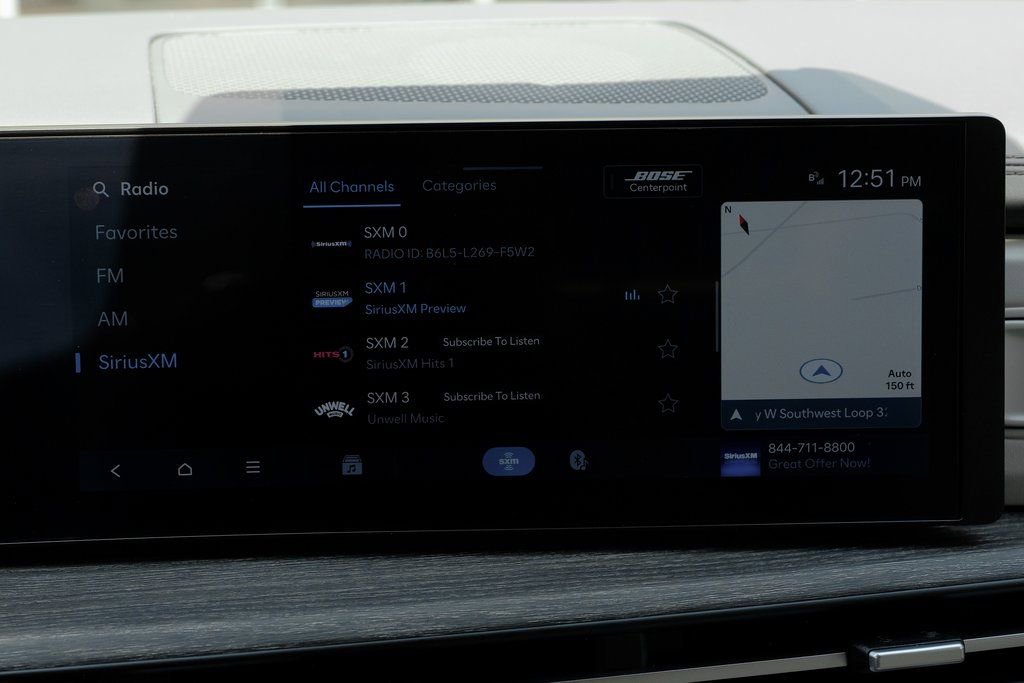 Used 2024 Hyundai Santa Fe Limited image 29