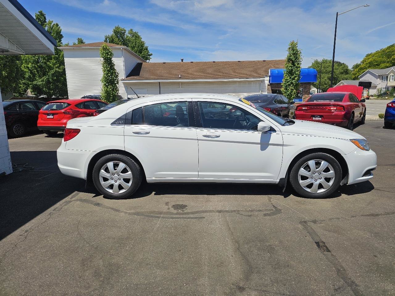 Used 2013 Chrysler 200 LX FWD image 13